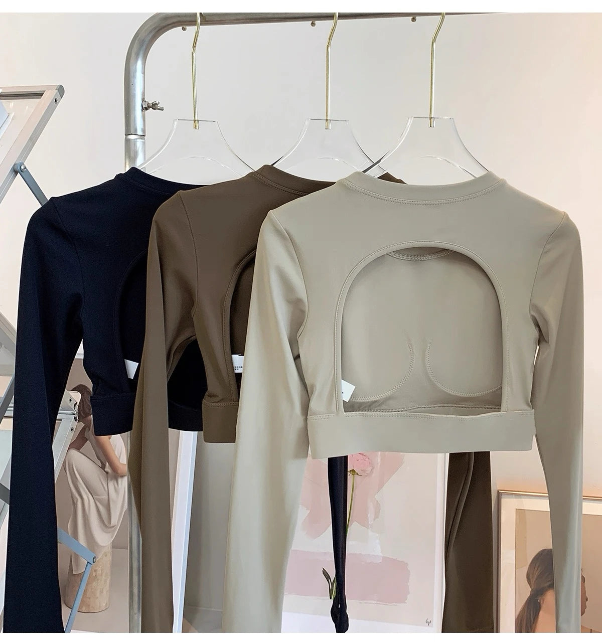 Women's Sports Top with Built-in Bra, Backless Yoga Wear, Running Training, Professional Pilates Fitness Clothing, Long Sleeve